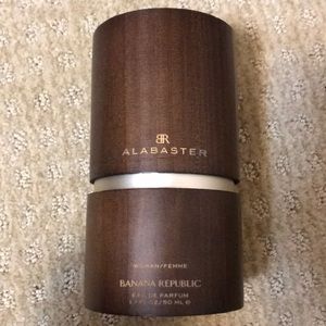 ALABASTER from Banana Republic-with wooden case